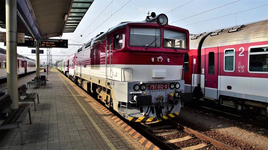 757 012-0
