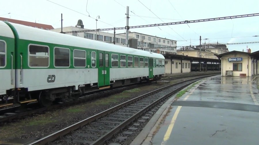 22-44 136-8
