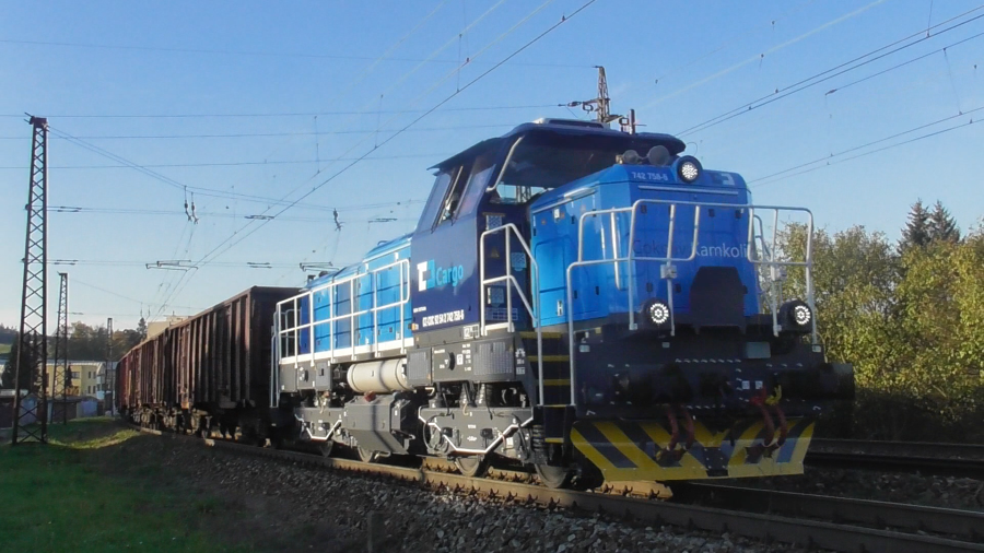 742 758-6