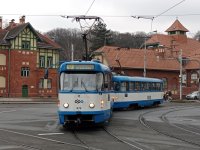 975