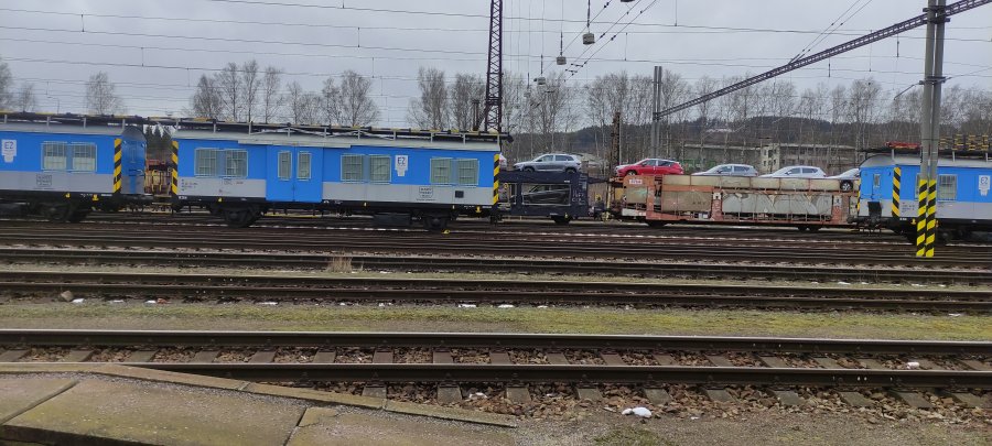 9050 003-7