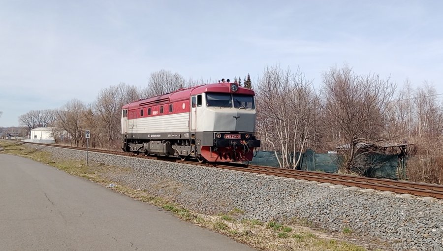 749 254-9