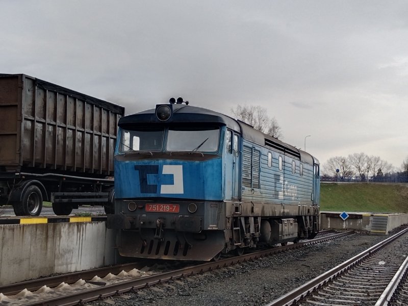 751 219-7