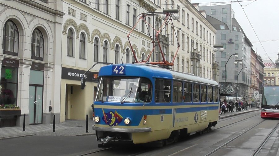 5602