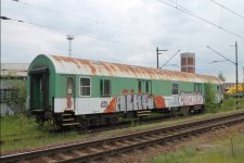 92-40 037-7