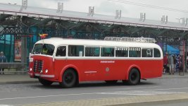 206