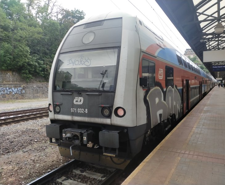 971 032-8