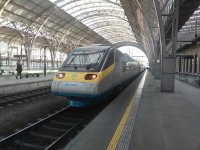 682 004-7