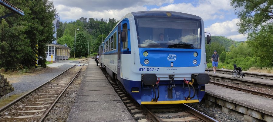 814 047-7