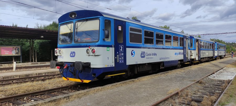 810 570-2
