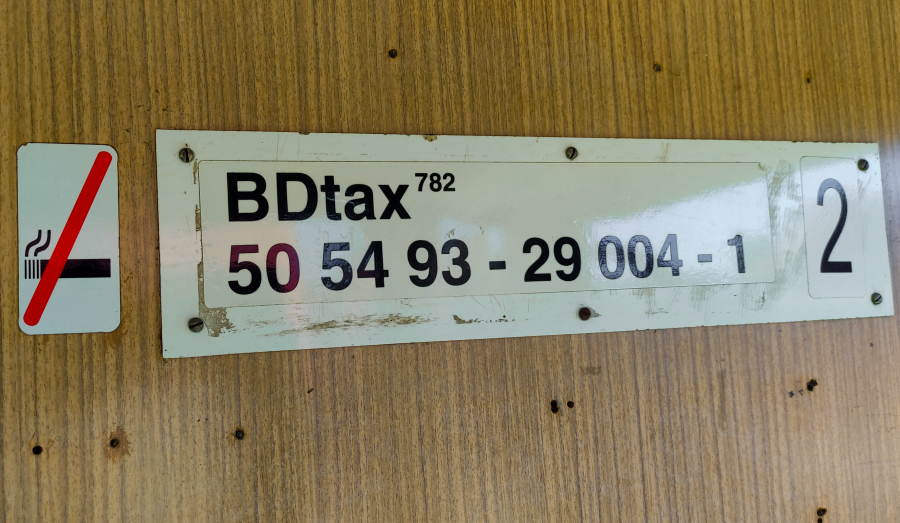 93-29 004-1