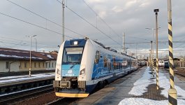 651 233-9