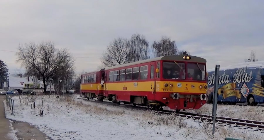 810 625-8