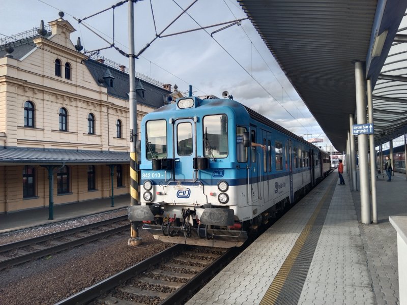 842 010-1