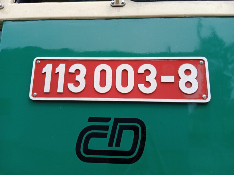 113 003-8