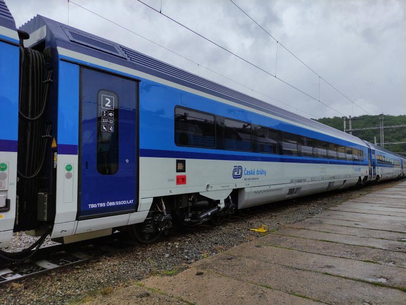 20-90 203-4