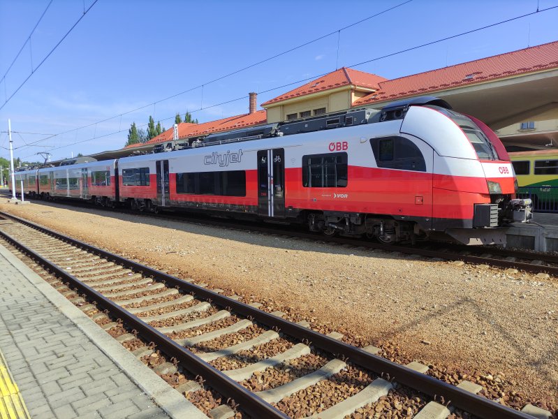 4746 556-1