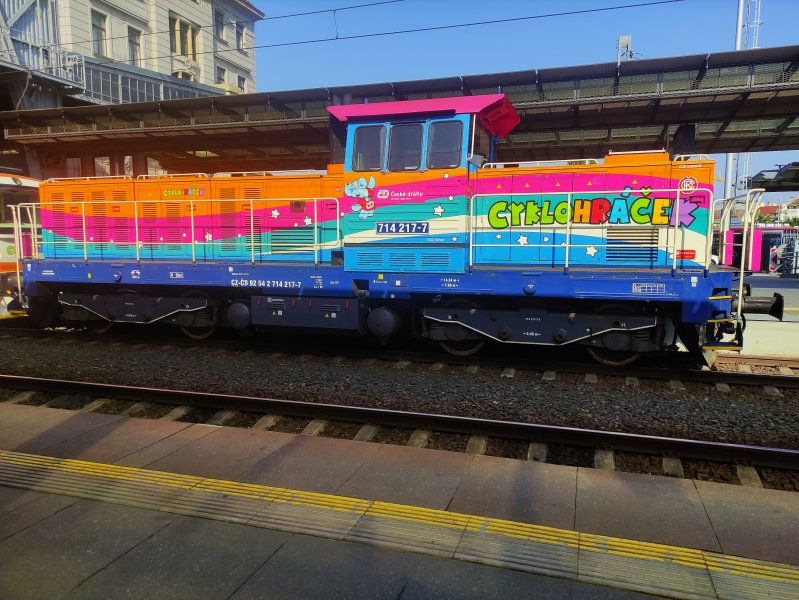 714 217-7