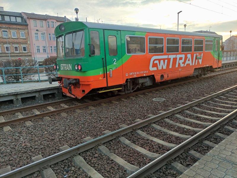 810 526-4