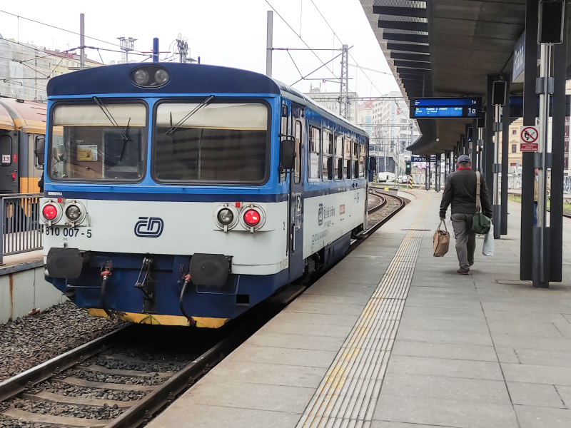 810 007-5