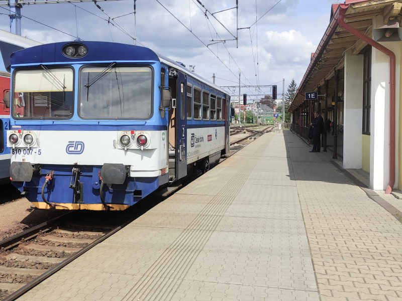 810 007-5