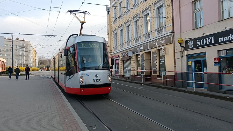 9126