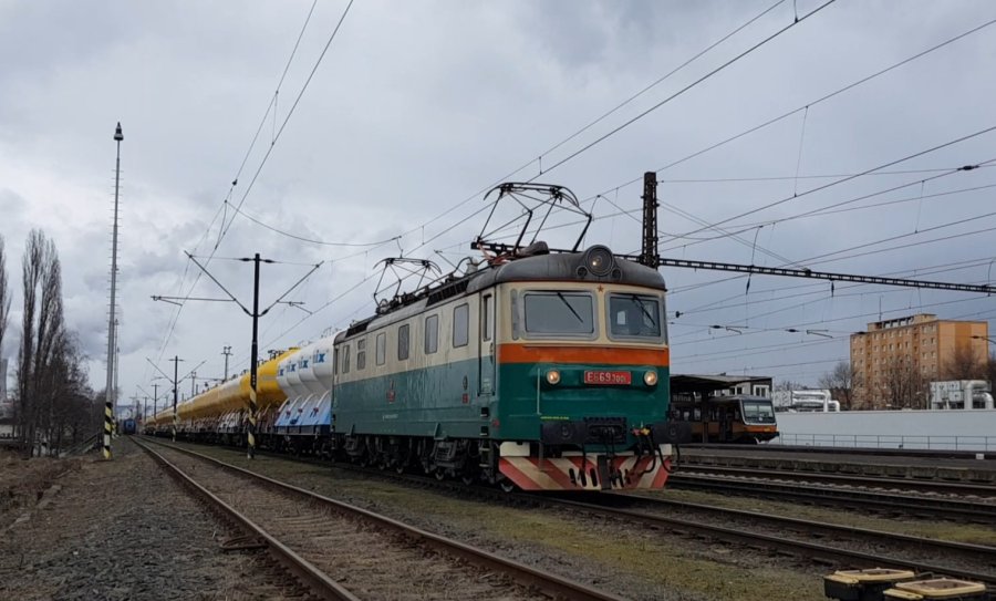 183 001 (E669.3001)