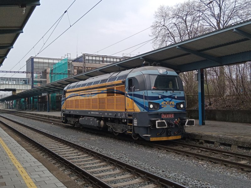 753 610-5