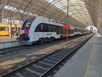955 004-7