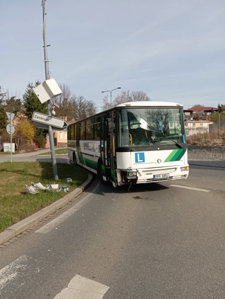 Po nehodě 3/2024 odstaven 2025 Odjezd do kovošrotu