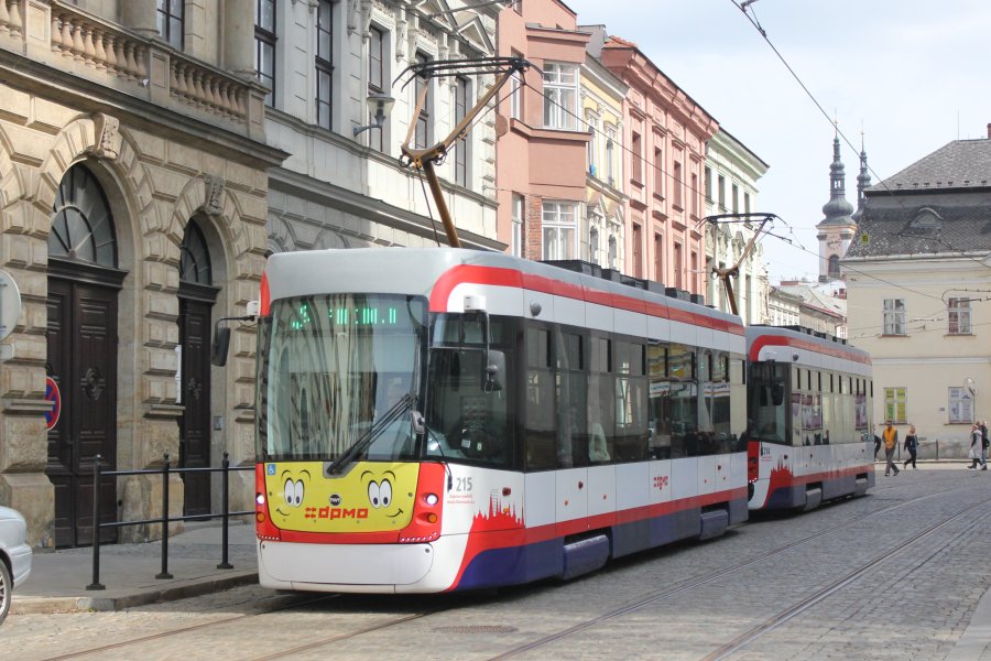 215