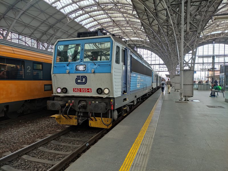 362 055-6