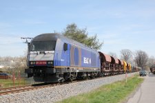 223 008-4