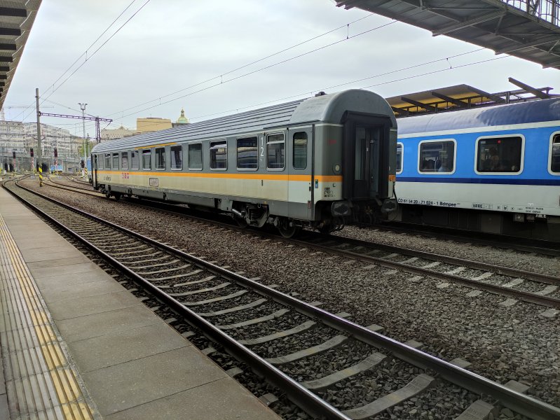 21-90 147-1