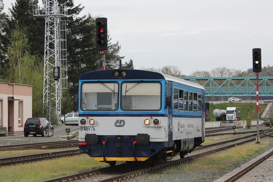 810 601-5