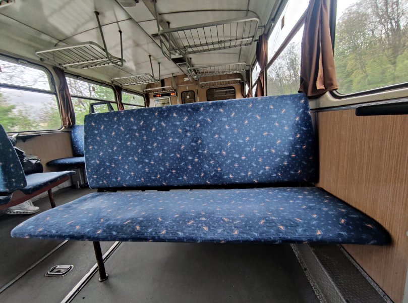 810 381-4