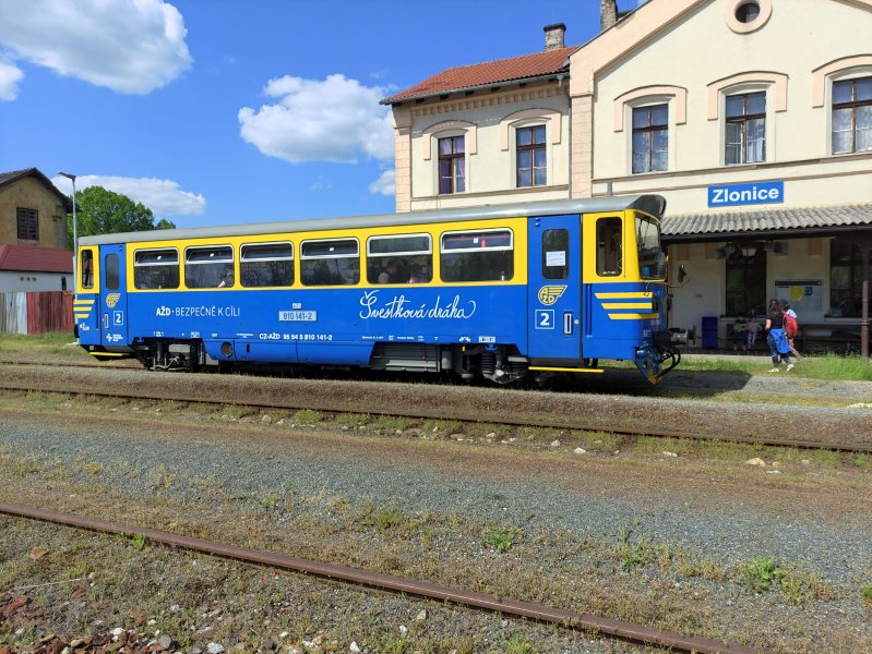 810 141-2