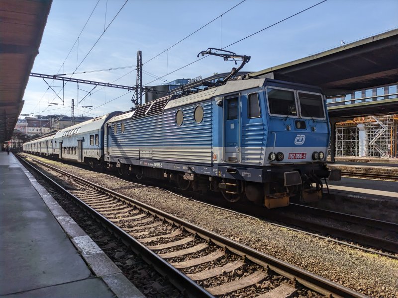 162 066-5