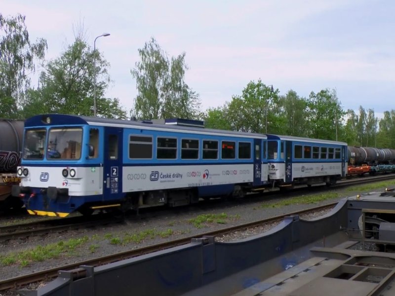 811 639-4