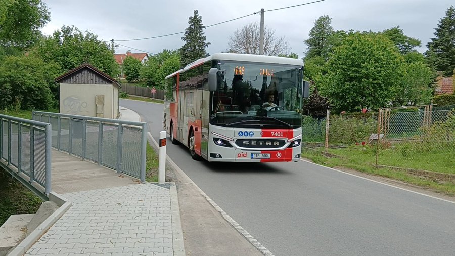 7401