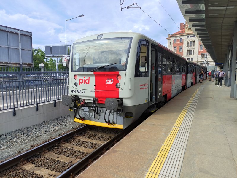 814 245-7