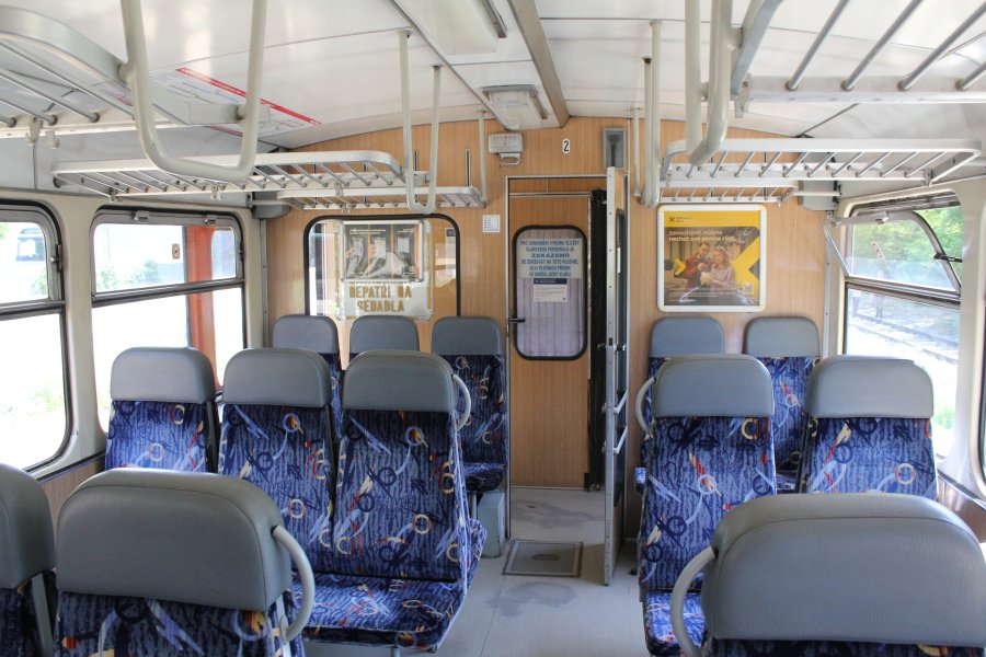 810 546-2