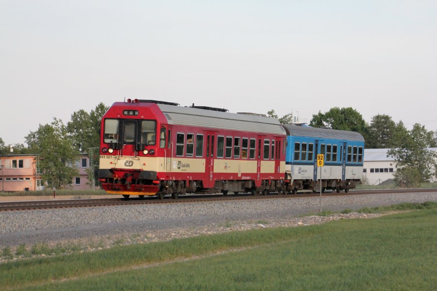 843 027-4