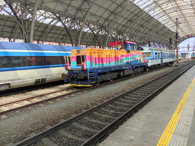 714 217-7