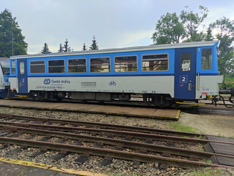 24-29 526-7