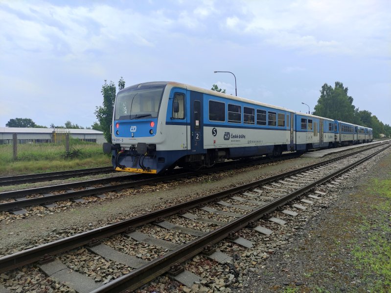 814 011-3