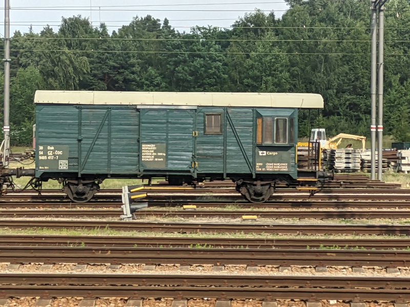 9405 417-7