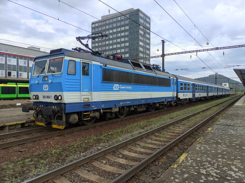 362 069-7
