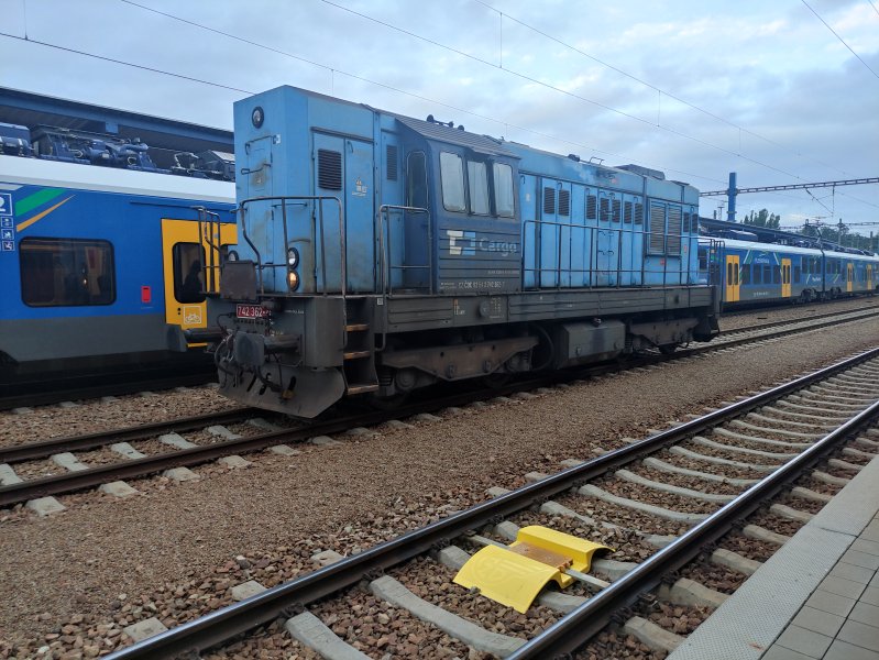 742 362-7
