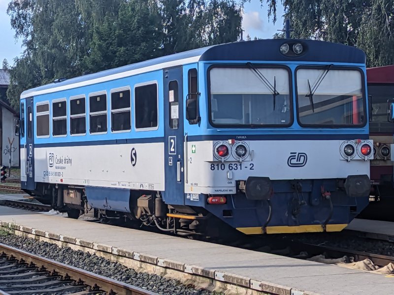 810 631-2